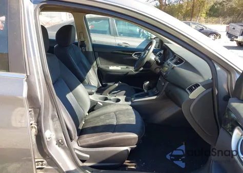 2017 Nissan Sentra Sv z USA, uszkodzony, nr VIN 3N1AB7AP2HY375587